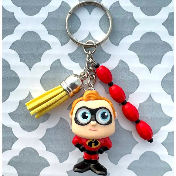 Disney Doorable Mr. Incredible Bob Parr Keychain New - Picture 3 of 3